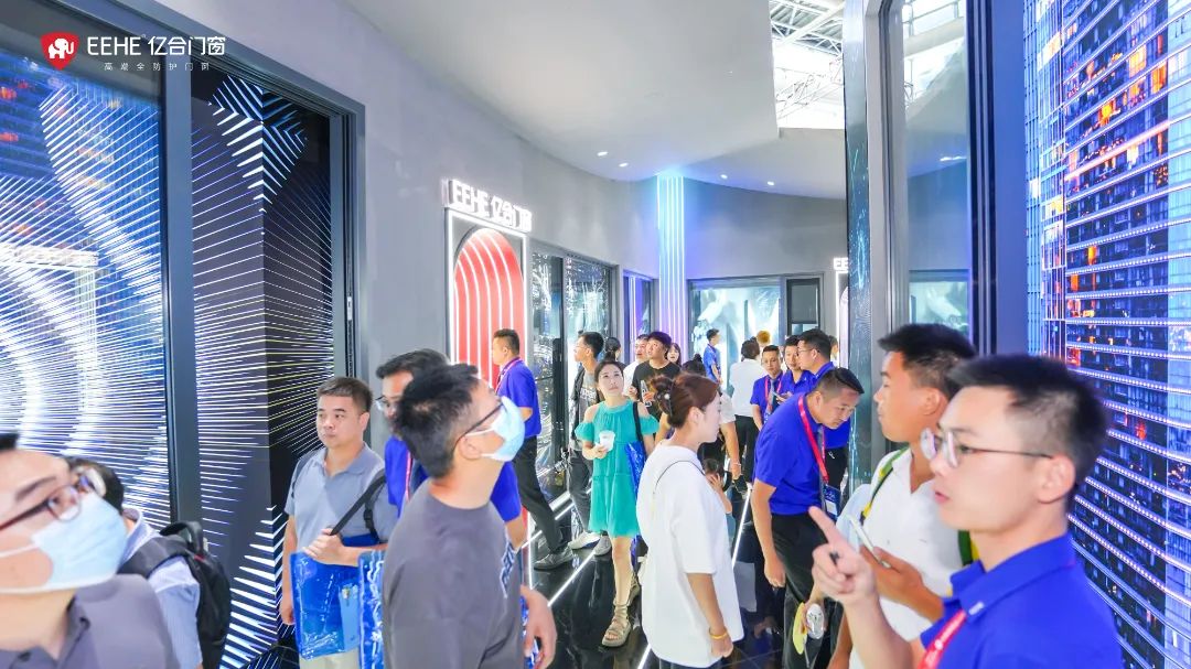 直擊2023廣州建博會現場，億合門窗以實力出圈，全新形象展廳人氣爆棚！